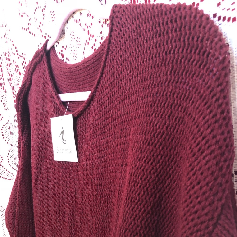 🎉🎉NWT OVERSIZED SLOUCHY SWEATER MERLOT L-XL